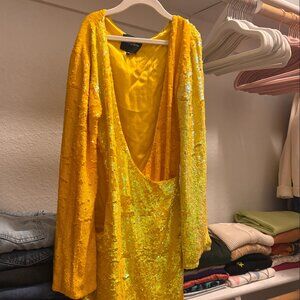 Retrofête yellow sequin dress